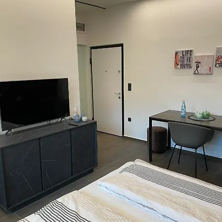 Flow Etschmann ميرانو